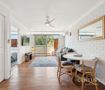 Perfectly Positioned Unit - Photo 2