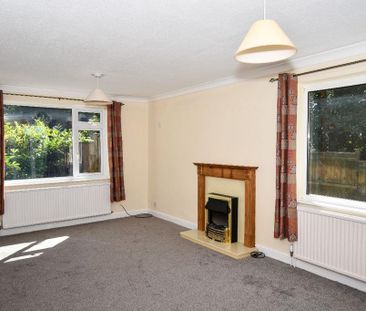4 bedroom detached house to rent - Photo 1