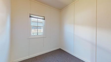 30 Kahibah Road, Waratah NSW 2298 - Photo 2