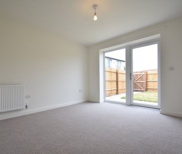 Peel Close, Tatling End, Gerrards Cross,SL9 - Photo 1