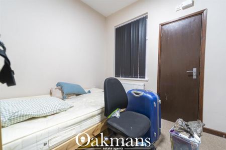 8 bedroom house to rent - Photo 2