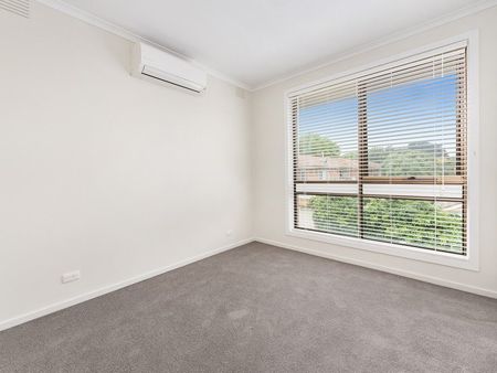 5/14 Linden Avenue, Ivanhoe - Photo 2