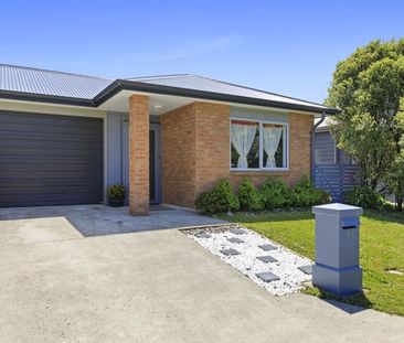 11 Hauora Lane, Taita - Photo 3