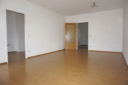 Große 4-Zimmer Wohnung in WELLA Straße 4a Luftenberg TOP 32! PROVISIONSFREI! - Foto 4