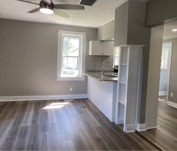 For Lease - 474 Lakeshore Road, Fort Erie, Ontario - Photo 2