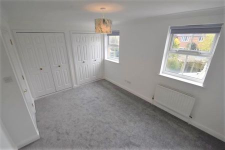 College Green, Eastbourne, BN21 2JT - Photo 4