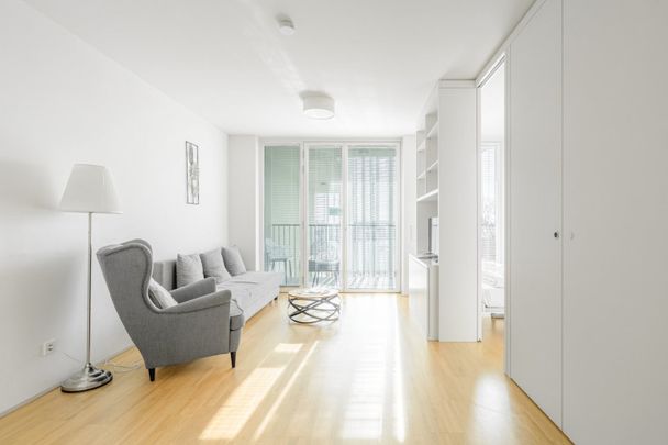 Smart Living mit Ausblick auf Trabrennstrecke - Foto 1