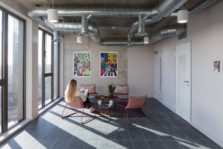 Studio to rent - Photo 3