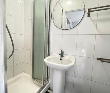 Studio to rent - Photo 6