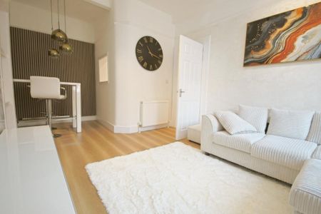 Restalrig Road South, Edinburgh, EH7 - Photo 3