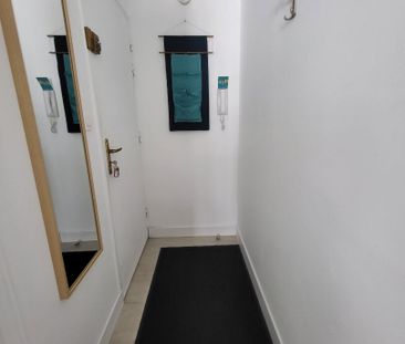 Location Appartement 1 pièce 19m² - Photo 1