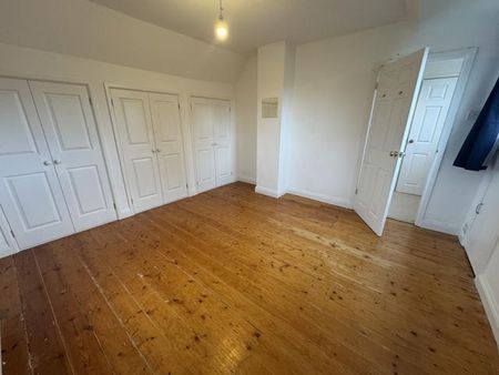 3 bedroom detached house to rent - Photo 5