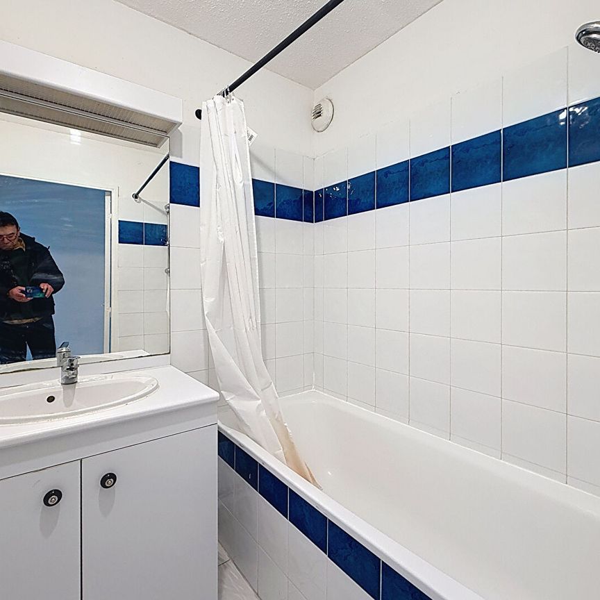 Appartement Avignon 2 pièce(s) 48 m2, 1 chambre, et un parking privatif, - Photo 1