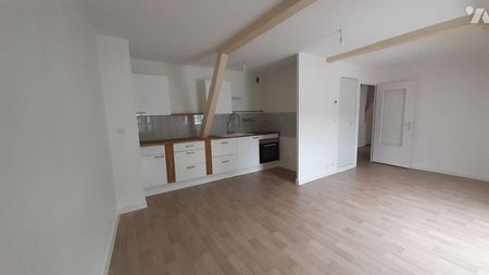 Pour visiter et renseignements appeler le 02.23.55.91.17 VITRE, Centre Ville. Un bel apparteme... - Photo 3