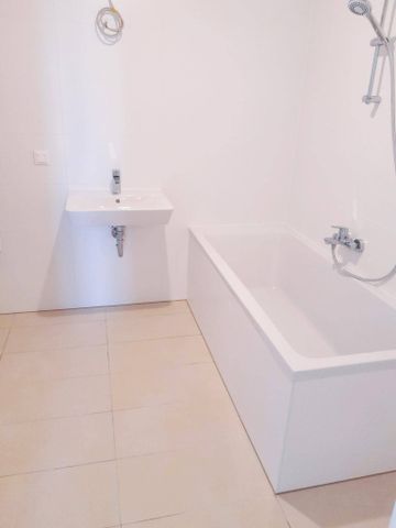 Erstbezug - 2 Zimmer mit Balkon! - Foto 3