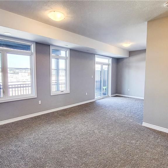 For Lease - 142 Oat Lane, Kitchener, Ontario - Photo 1