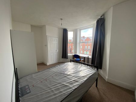 2 Bed Flat, Hathersage Road, M13 - Photo 5