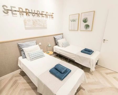 Calle Príncipe Anglona, Madrid, Community of Madrid 28005 - Photo 5