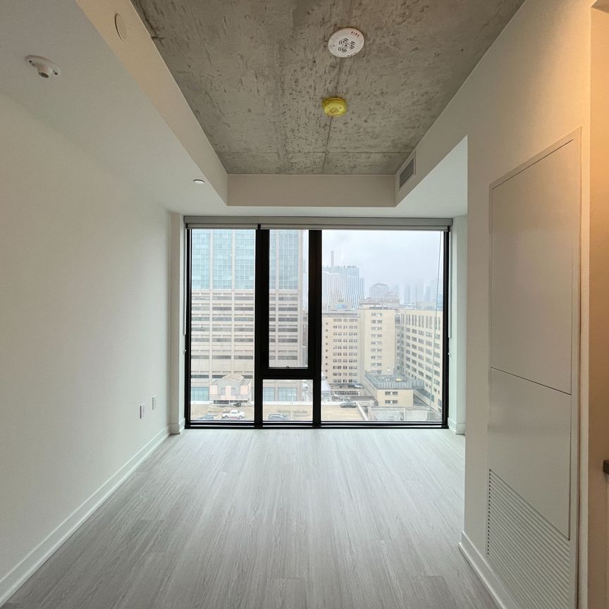 For Lease - 195 McCaul Street Unit# 1508, Toronto, Ontario - Photo 1