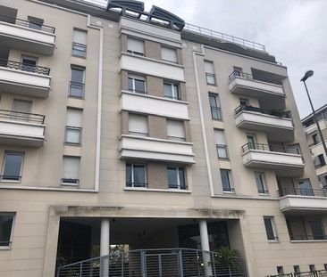 Appartement Suresnes 1 pièce(s) 24.55 m2 - Photo 1