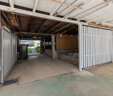 Charming Home in Excellent Newmarket Location - Photo 4