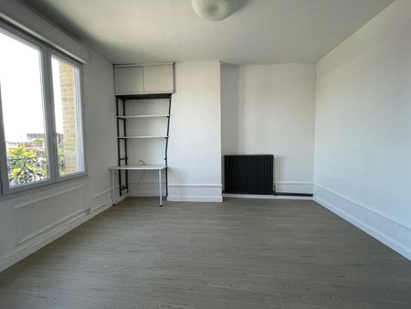 Location Appartement 2 pièces 39m² - Photo 5