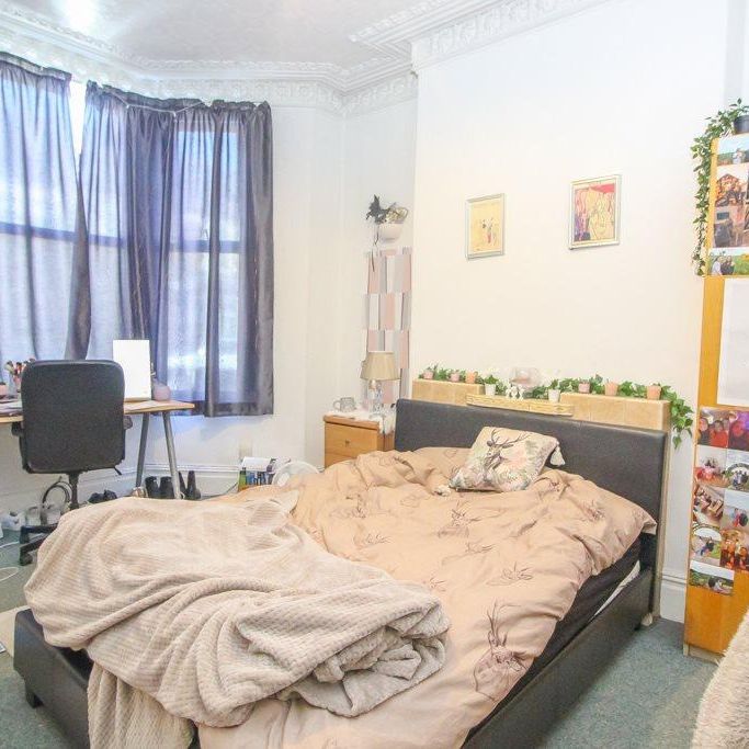 5 bedroom terraced house to rent - Photo 1