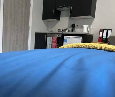 Compact Studio - Photo 5