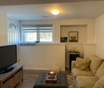 For Lease - 30 Westminster Circle, Barrie, Ontario - Photo 4