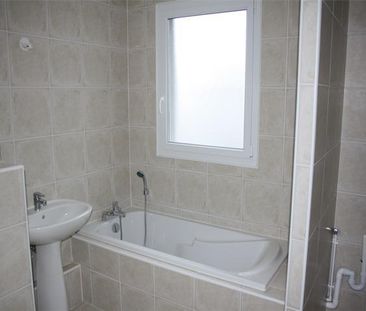 F2 PROCHE CENTRE - Photo 2