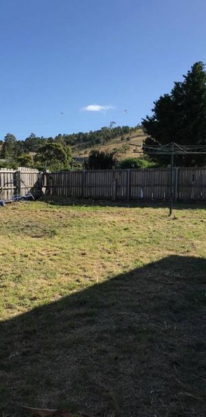 3 Bedroom Home - 6 month lease - Photo 1