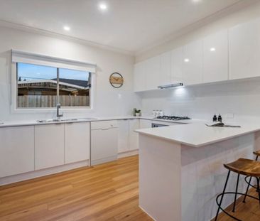 Modern Living in Mill Park - Photo 1
