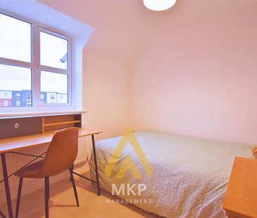 2 bedroom flat to rent - Photo 1 | Rentumo