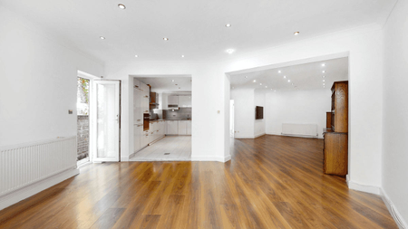 Ashley Lane, London, NW4 - Photo 3