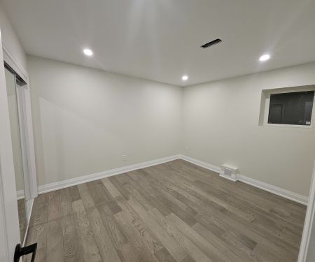 For Lease - 85 Onyx Court Unit# Basement, Hamilton, Ontario - Photo 2