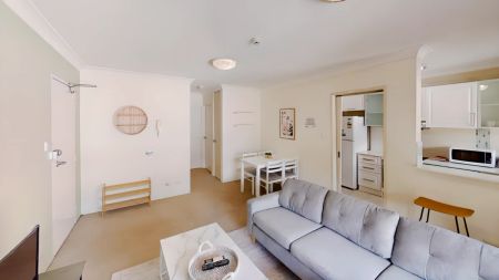 2 bed 2 bath - Photo 4