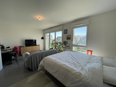 Location Appartement 1 pièce 31m² ANGERS 49000 - Photo 2