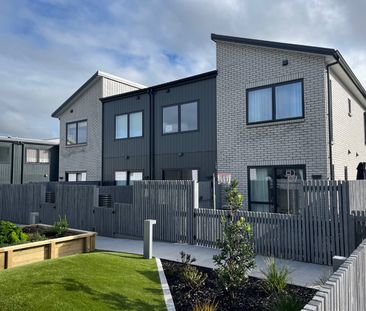 Property Management23 Samual Marsden Place, Whenuapai - Townhouse f... - Photo 4
