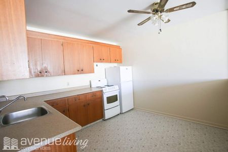 Classic Suite - 2 Bedroom - Photo 3