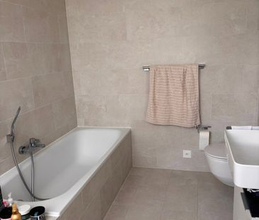 3.5 Zimmer, 83 m², 5. Stock - Photo 1