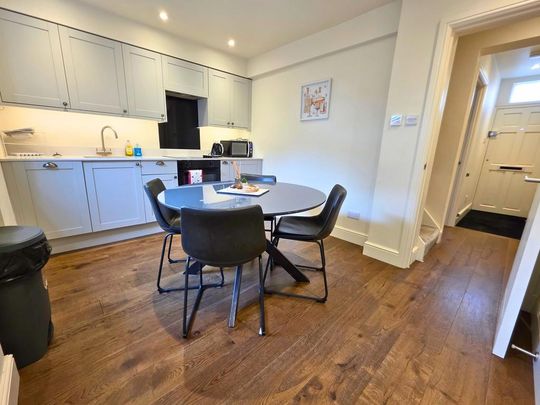 3 bedroom terraced house to rent - Photo 1