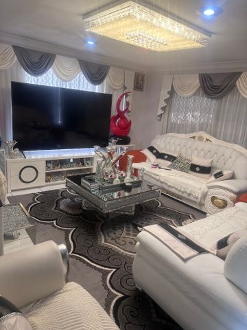 Redbank Plains - Photo 2