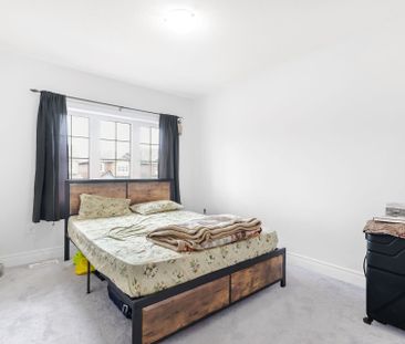 For Lease - 105 Branigan Crescent, Halton Hills, Ontario - Photo 4