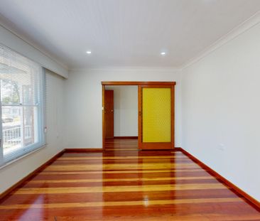 34 Collinson Street, Tenambit NSW 2323 - Photo 5