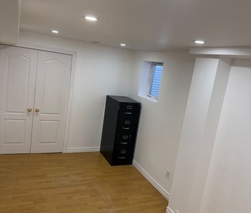 For Lease - 520 Matisse Place Unit# Basement, Mississauga, Ontario - Photo 1