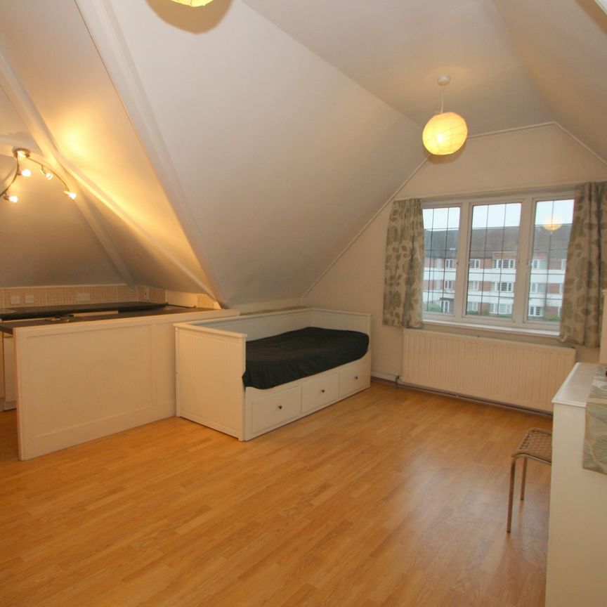 Great North Road, N6 4LU, Highgate - Photo 1