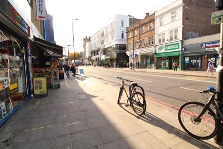 Studio to rent - Photo 4