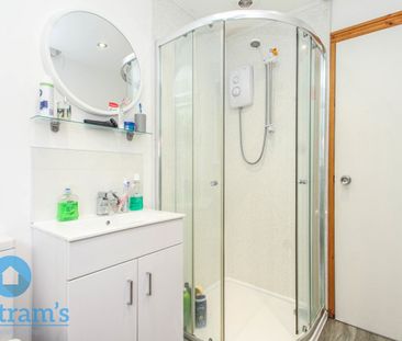 6 bed Semi-Detached House for Rent - Photo 3