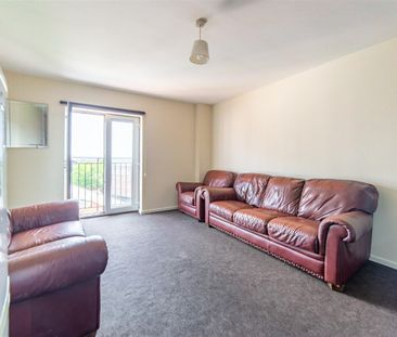 5 bed apartment to rent in Rialto Building, City Centre, NE1 - Photo 2
