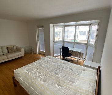 4 Bed Terraced House, Queen Of Denmark Court, SE16 - Photo 5